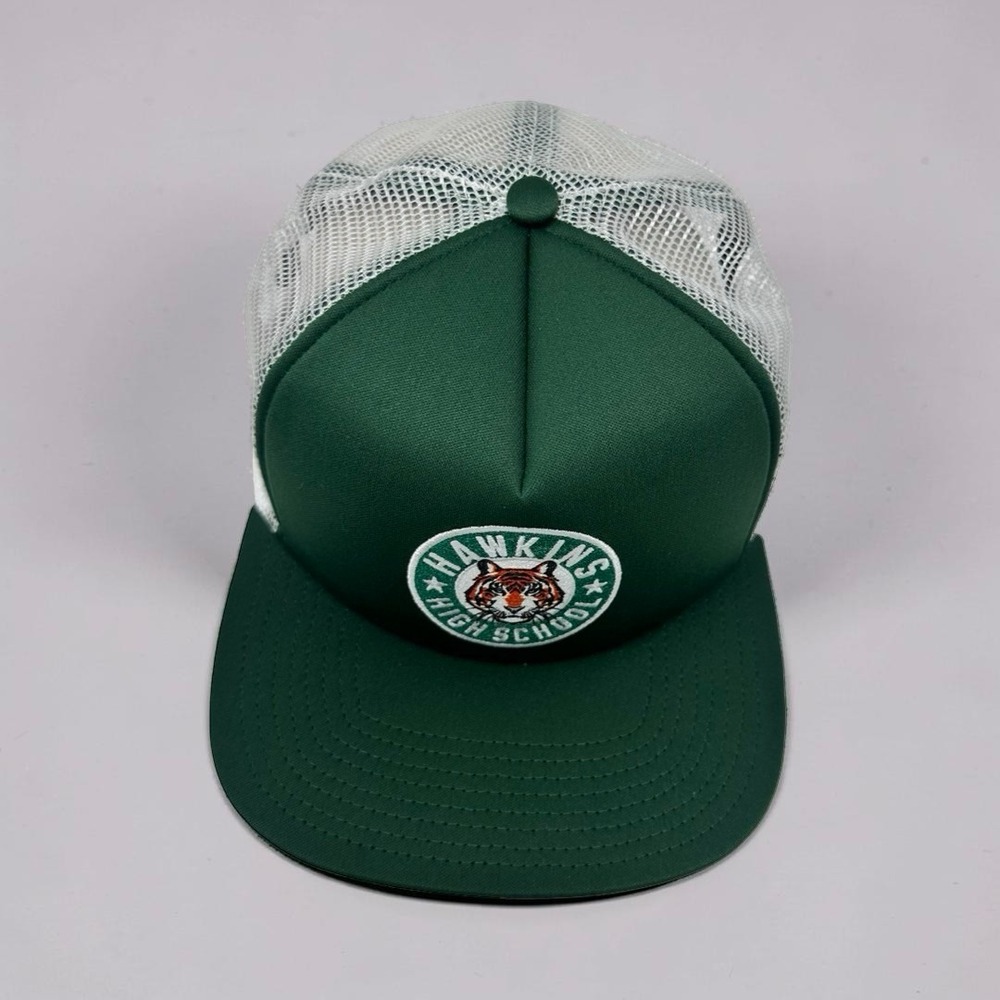 Nike x Stranger Things Hawkins High School Trucker Hat Snapback Green CQ8461-323 - Picture 7 of 13